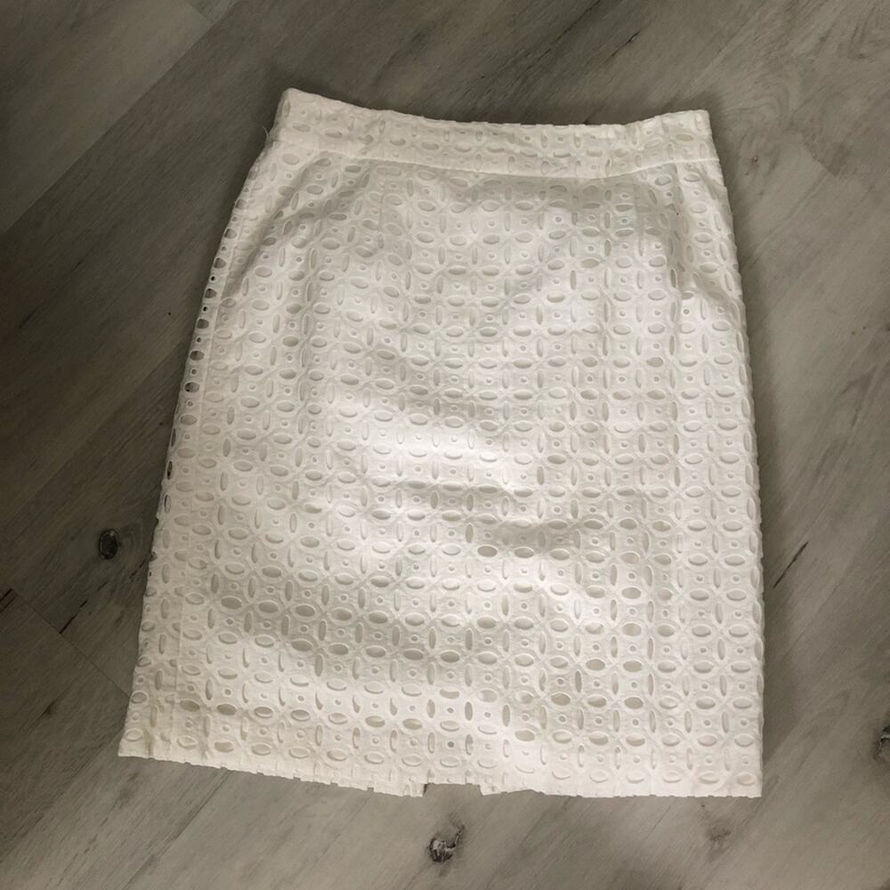 Banana Republic white lined skirt - Picture 1 of 4